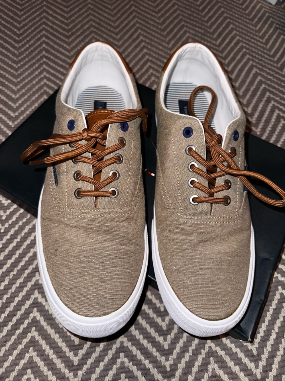 Men’s Tommy Hilfiger Casual Canvas Sneakers in Taupe